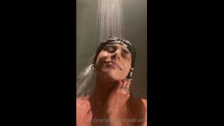 Onlyfans - Miakhalifa - When you want to be sexy but it doesnt line up with your hair wash day - 16-01-2021-7