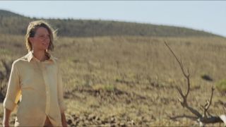 Mia Wasikowska – Tracks (2013) HD 1080p - [Celebrity porn]-0