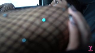 Thic Latina Babe With GIANT ASS AND BIG TITS Fucks Me In My Tuck Outsid.-9