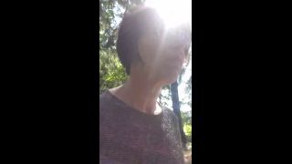 [K2S.CLUB] JulieEroticDress - Nackt Im Wald Spritzen Und Obenohne.nach Hause Fahren - HD 720P-1