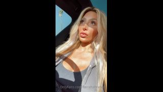 FARRAH ABRAHAM () Farrahabraham - guess what i want i know you know lets get it wish list free video 12-06-2021-0