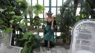 Juleeya Reutova VIP - juleeya69 () Juleeya - hot dance with gymnastic elements in a greenhouse of exotic plants 10-02-2020-0