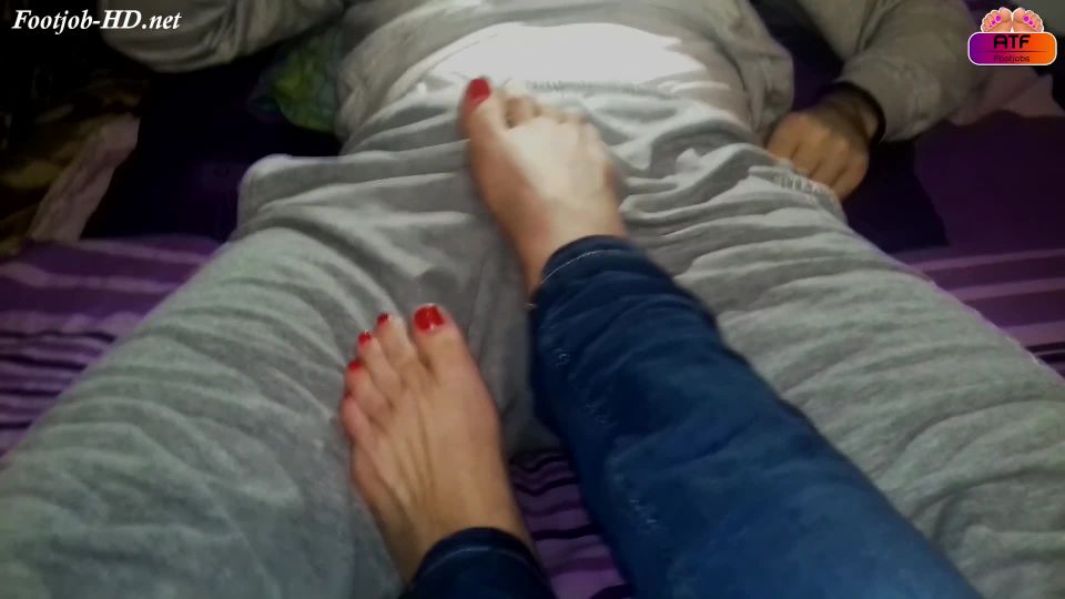 Friendly footjob pleasure – Absolute Tickling Feet Tickling!