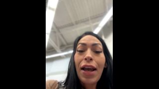 Hope  Deepthroat Lavender Snowe - Very hot milking facial over my glasses for this on knees blowjob Hope you all enjoy the-3