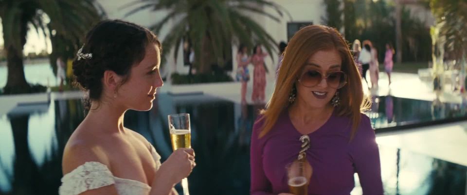 Isla Fisher in The Beach Bum 2019 WEB-DL