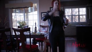 Passionate Encounters: Bree Daniels & Kristen Scott in Phant-3