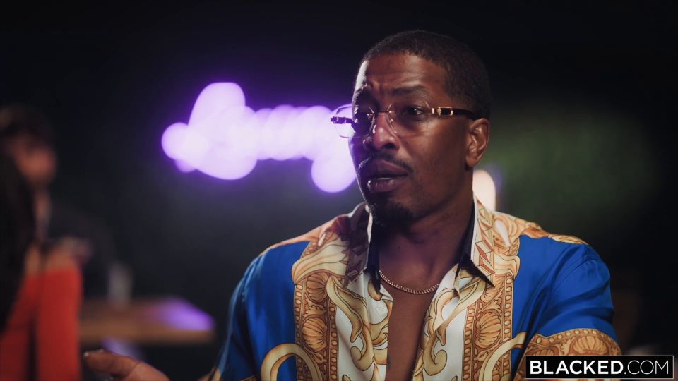 7131 Gorgeous Models Liz Jordan and Sarah Illustrates Share J...