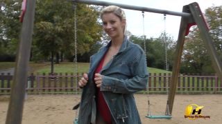 Katerina Hartlova On the Swing in City Park - Solo-2