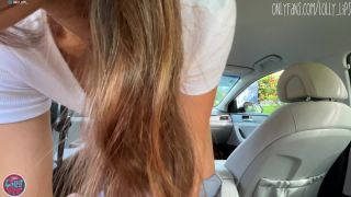 Lolly Lips - Help Repaired Wheel And Fuck Her In The Car (Amateur porn)-4