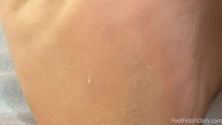 Tiffany Thompson Behind the Scenes Remastered-9