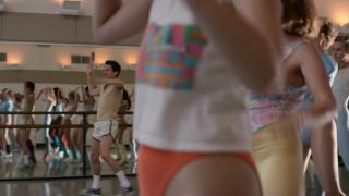 Alison Brie, Betty Gilpin, etc – Glow s01e01 (2017) HD 1080p!!!-0