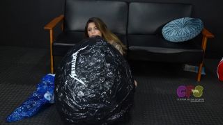 Custom Fetish - Cinthya Inflates Print Beachball byMouth - Fetish-5