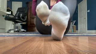 TATIANA - tatianasnaughtytoes () Tatianasnaughtytoes - new march come put your nose right between my toes 31-03-2021-2