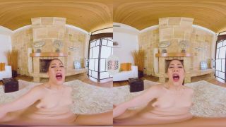 VirtualTaboo shocking neighbours with her scream files 33385 oculus 180 LR (mp4)-9