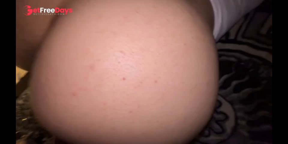 My neighbor gives me her big ass