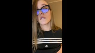 [Onlyfans] lucylaistner -09-03-2020-25039763-New hairstyle-7
