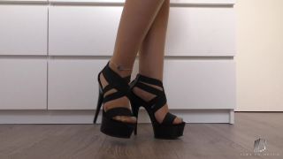 free porn video 33 femdom empire foot worship Lizz La Reign - Beauty Trance - Further Down The Rabbit Hole, foot worship on feet porn-3