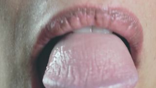 [Amateur] Close up sensual tongue blowjob-4