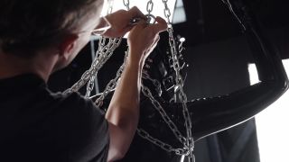 7537 Endza-In-Chains-2