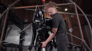 7537 Endza-In-Chains-3