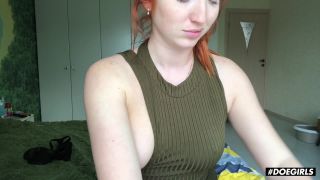 Gorgeous redhead enjoys herself in a solo scene - [Hardcore porn]-9