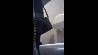 Voyeur Student restroom 134 on voyeur -0
