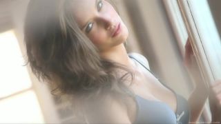 MM UPDDIGITALDESIRE - 2011 10 12 - Malena Morgan-1