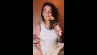 giaisabellaxx H265 2020-04-26 oodnight sweet horny babes  Here's me being a sappy little ham  Thanks for all the lo-1