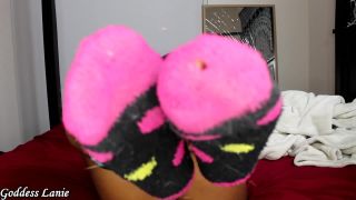 online video 23 Dirty Fuzzy Socks - sock smelling - femdom porn cruel femdom-7