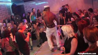 Party Hardcore Gone Crazy Vol. 31 Part 3 - Cam 2-8