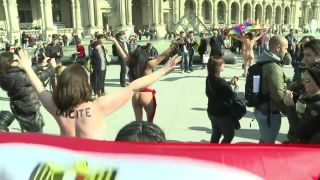 xxx video clip 47 Protesta desnudas en Paris | hidden camera | webcam -3