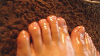 Toes – SweetPam4You – foot fetish oiled up footrubs-5