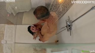 Aaliyah Yasin, Aaliyah Fetish Aaliyah Yasin Teases Javier in Steamy Shower Fuck Video-2