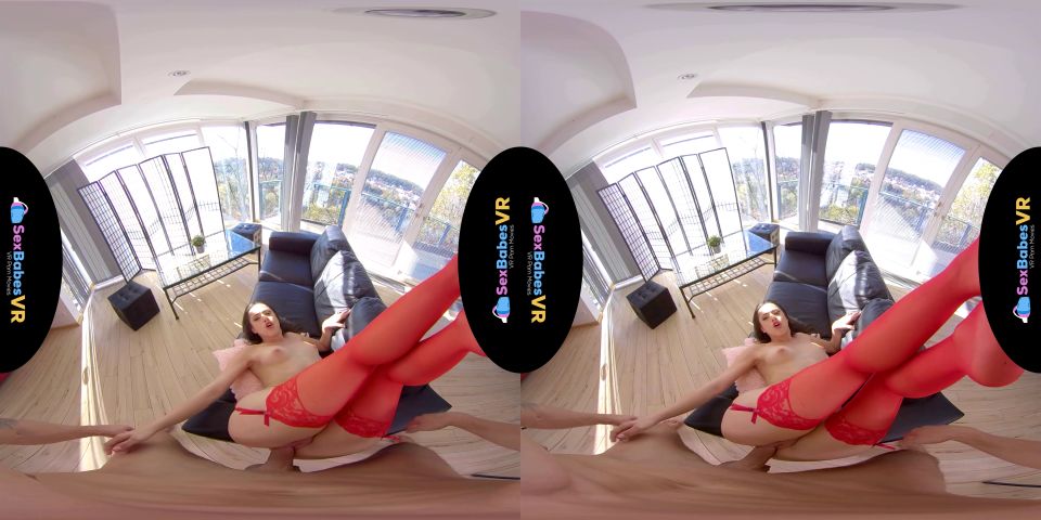 Video Watching Her : Anastasia Brokelyn 4K 2160p UltraHD/4K