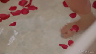 Natalie knight, louie smalls-sensual bath - Black Cocks-9
