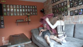 Bett Duett - Schatz, du raubst mir den Atem und machst nen Harten 1080P - Germany-3