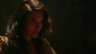 Amara Zaragoza - Strange Angel s01e07 (2018) HD 1080p!!!-5