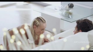 Naomi Nia Perfect Teen Fucks - Hardcore-3