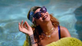 Rihanna, Rachel Roberts – Bitch Better Have My Money (2015) HD 1080p!!!-6