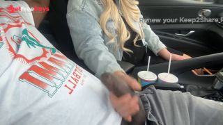 OMG UBER DRIVER MADE ME SUCK HIS DICK-1