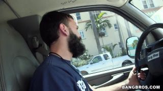 Lisa Ann Horny MILF is Hungry for Miami Cock on The (Hardcore porn)-3