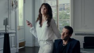 Sophie Marceau - Mme Mills, une voisine si parfaite (2018) HD 1080p - (Celebrity porn)-4