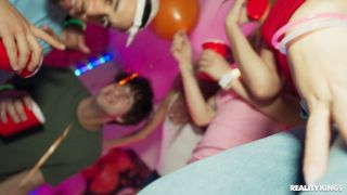 Lucy foxx, kaby snow - college blow out - Big dick-1