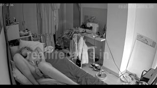 Reallifecam - Nadia Double Dildo Masturbates While Watching Porn 08.06.2024 10.06.2024 - Amateur-7