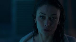 Olga Kurylenko - Les traducteurs (2019) HD 1080p!!!-6