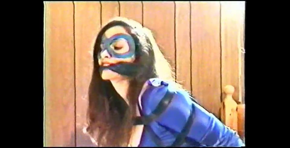 Harmony Concepts - UC-19 - Superheroine Double Feature Do...