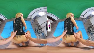 Anita Blanche - Training And Testing A Pole - perVRt (UltraHD 2K 2021)-8