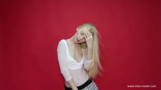 Mila Model vid 59-2