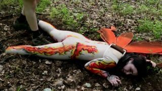 Lily Thot MOVIE JUST A LITTLE ANAL BUG IN THE GRASS NEW!!...-1