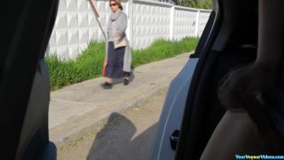 Dude flashes dick in car - Cock-2